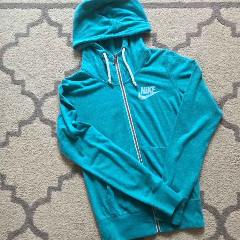 Nike Lightweight Zip Up Hoodie